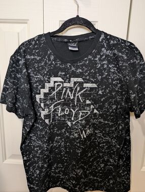 Pink Floyd 'The Wall' Black Graphic Tee - Unbranded